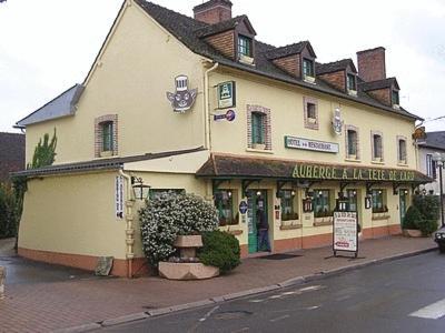 Logis Auberge À La Tête De Lard La Ferté-Imbault Exterior foto